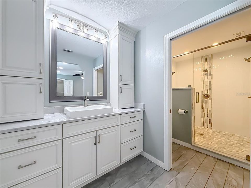 Active With Contract: $379,900 (3 beds, 2 baths, 1632 Square Feet)