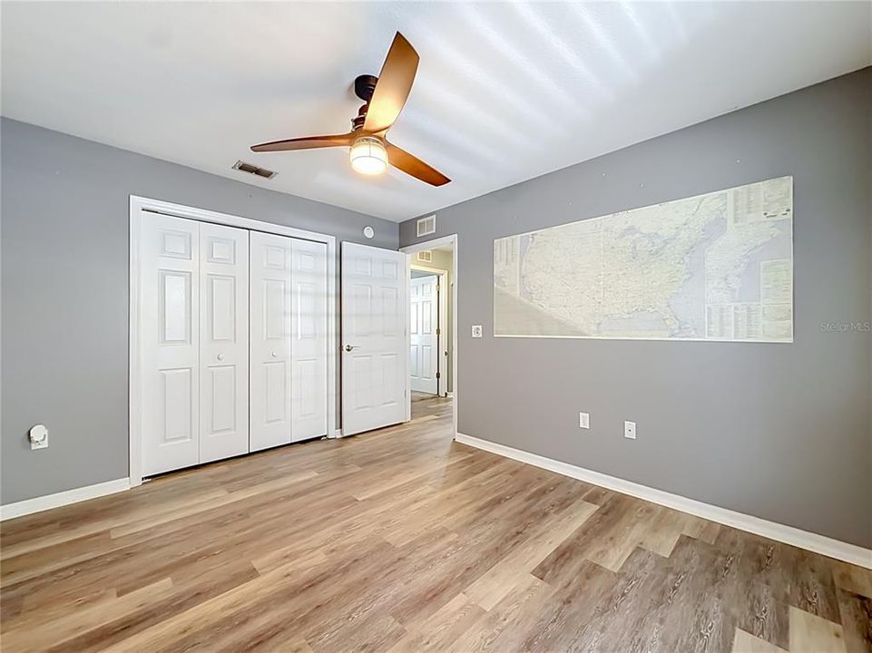Active With Contract: $379,900 (3 beds, 2 baths, 1632 Square Feet)