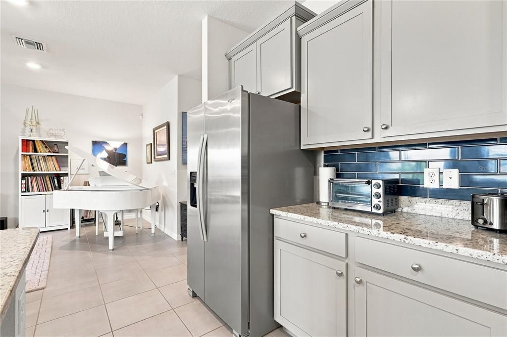For Sale: $539,900 (4 beds, 2 baths, 2047 Square Feet)