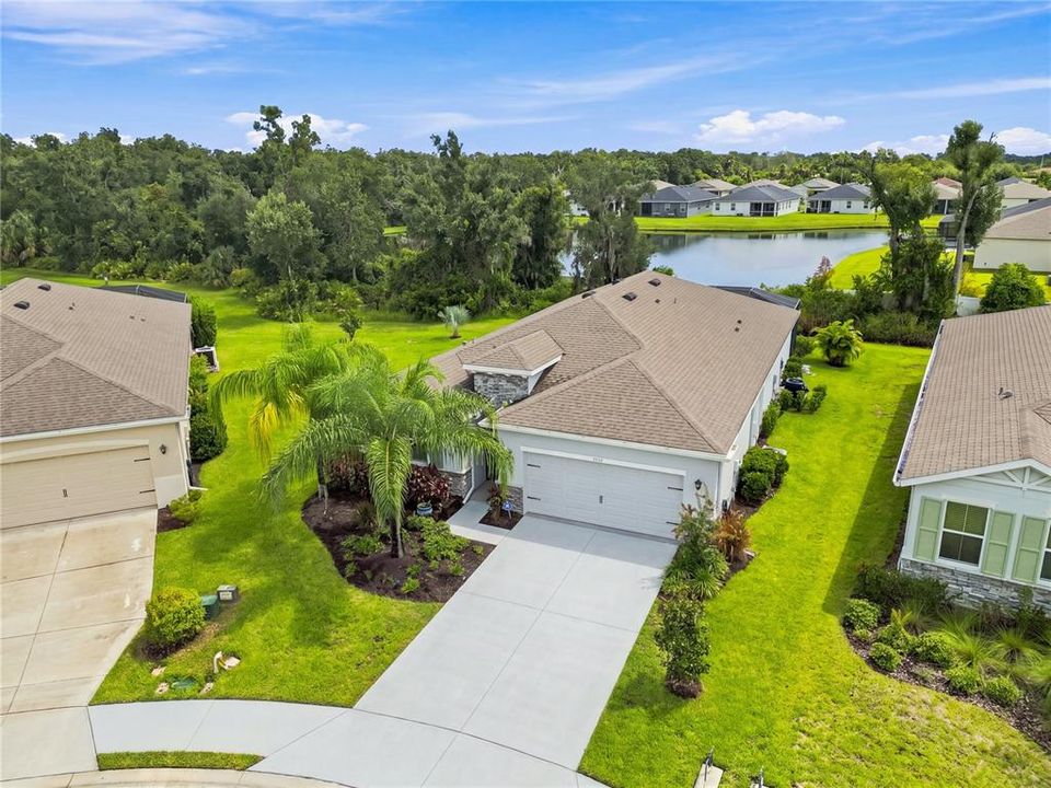 For Sale: $539,900 (4 beds, 2 baths, 2047 Square Feet)