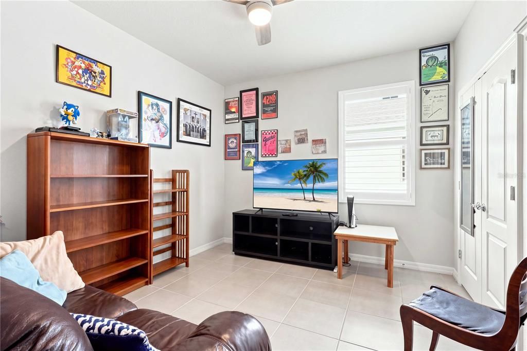 For Sale: $539,900 (4 beds, 2 baths, 2047 Square Feet)