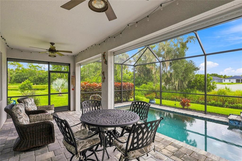 For Sale: $539,900 (4 beds, 2 baths, 2047 Square Feet)