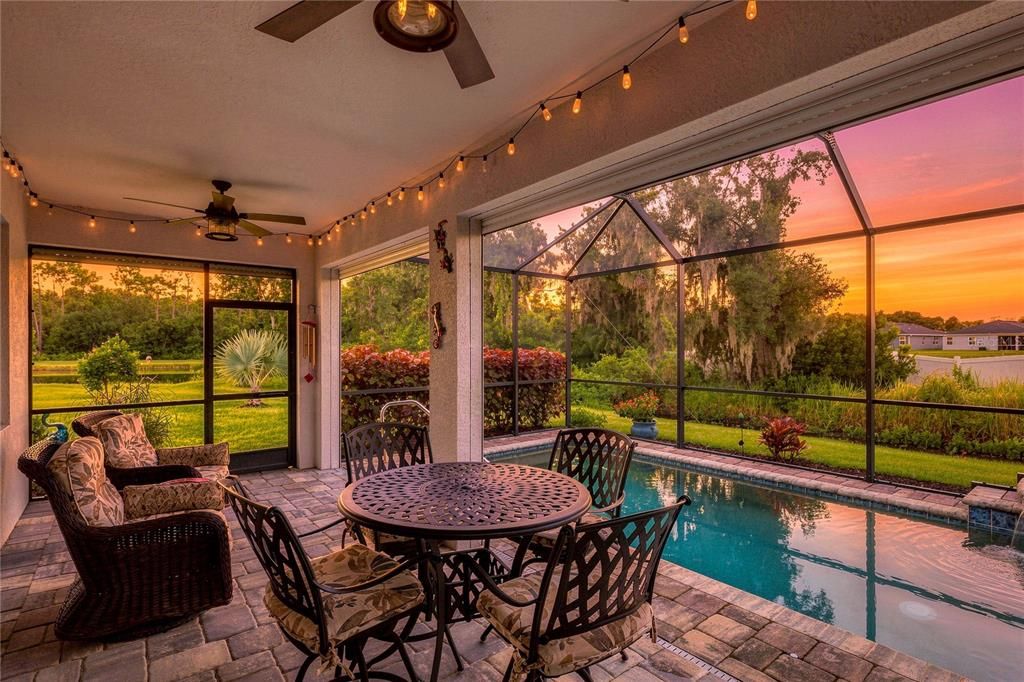 For Sale: $539,900 (4 beds, 2 baths, 2047 Square Feet)