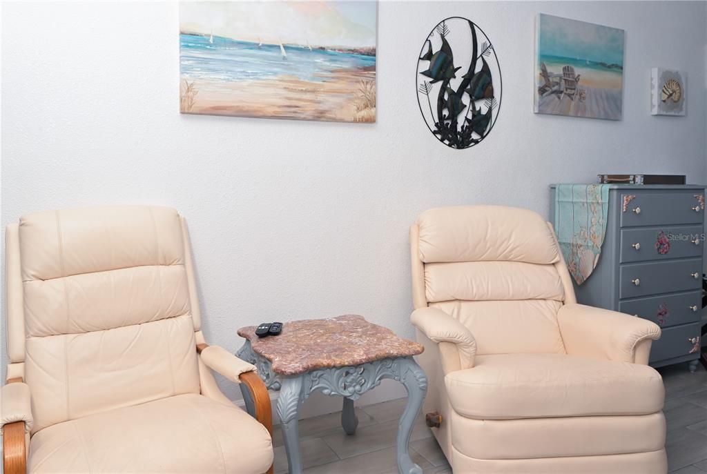 En Venta: $245,000 (1 camas, 1 baños, 317 Pies cuadrados)