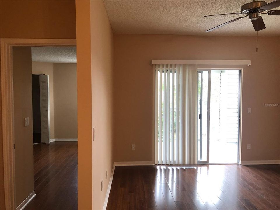 For Rent: $1,499 (2 beds, 2 baths, 1499 Square Feet)