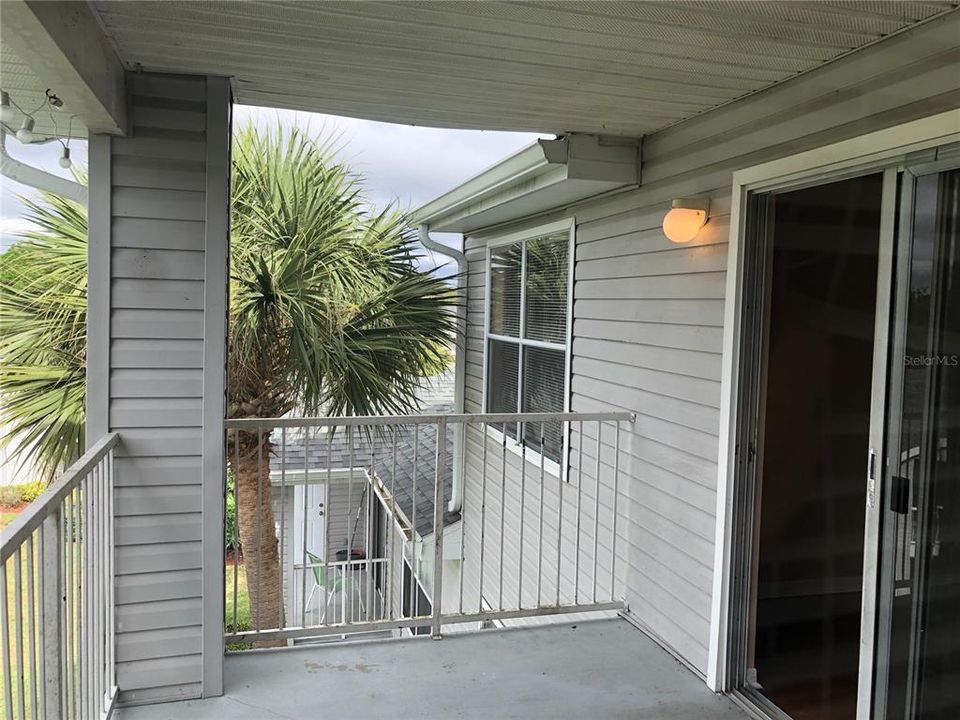 For Rent: $1,499 (2 beds, 2 baths, 1499 Square Feet)