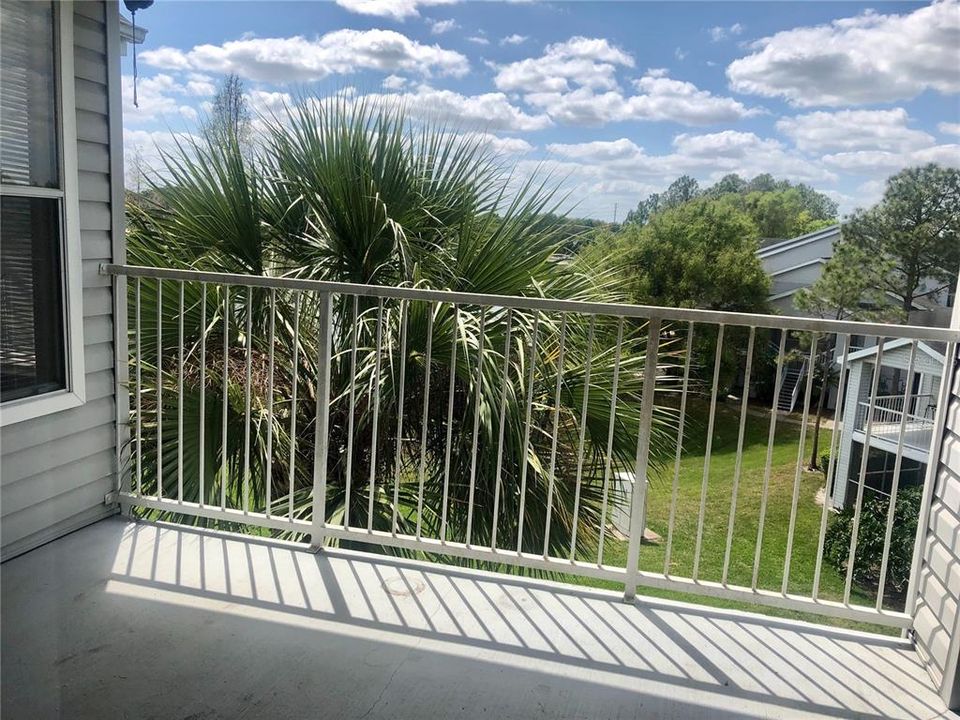 For Rent: $1,499 (2 beds, 2 baths, 1499 Square Feet)