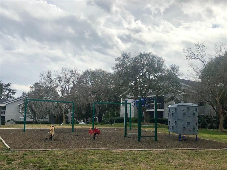 For Rent: $1,499 (2 beds, 2 baths, 1499 Square Feet)