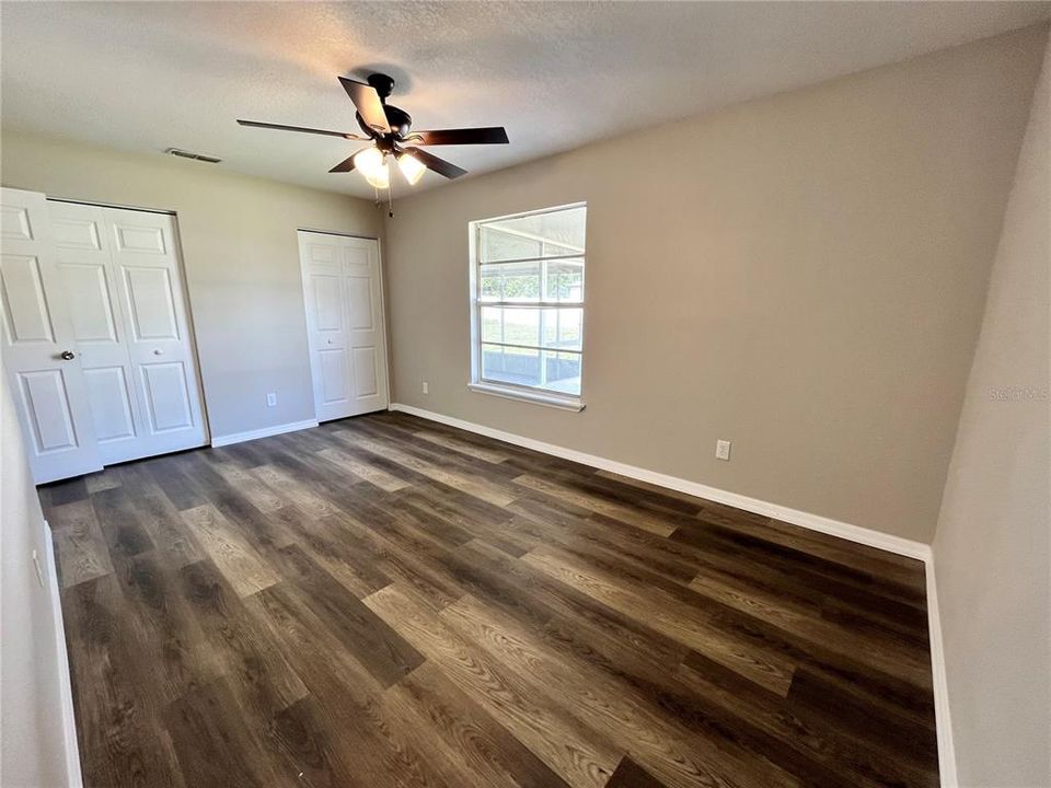 For Rent: $2,150 (4 beds, 2 baths, 1316 Square Feet)
