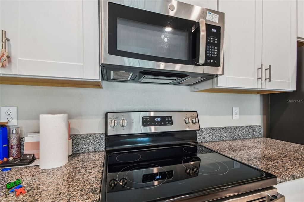 En Venta: $260,000 (3 camas, 2 baños, 1601 Pies cuadrados)