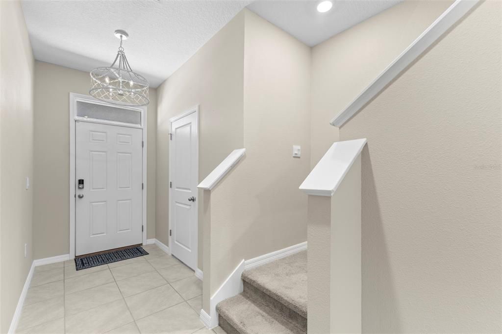For Sale: $287,000 (3 beds, 2 baths, 1758 Square Feet)