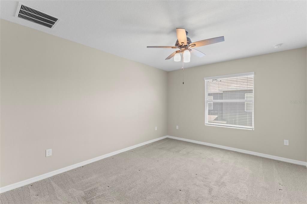 For Sale: $287,000 (3 beds, 2 baths, 1758 Square Feet)