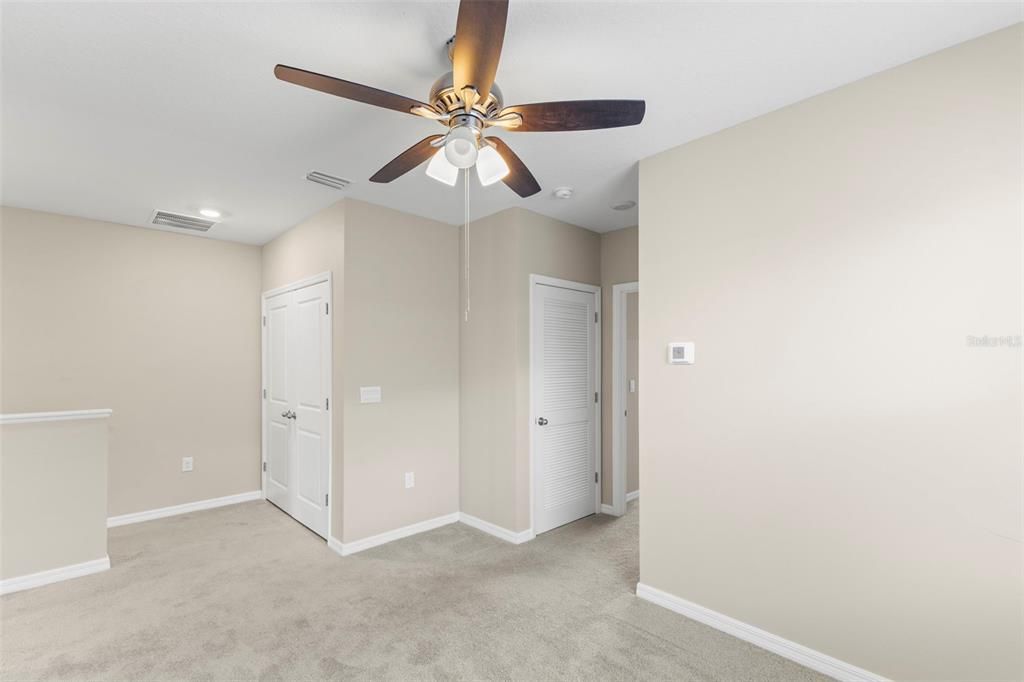 For Sale: $287,000 (3 beds, 2 baths, 1758 Square Feet)