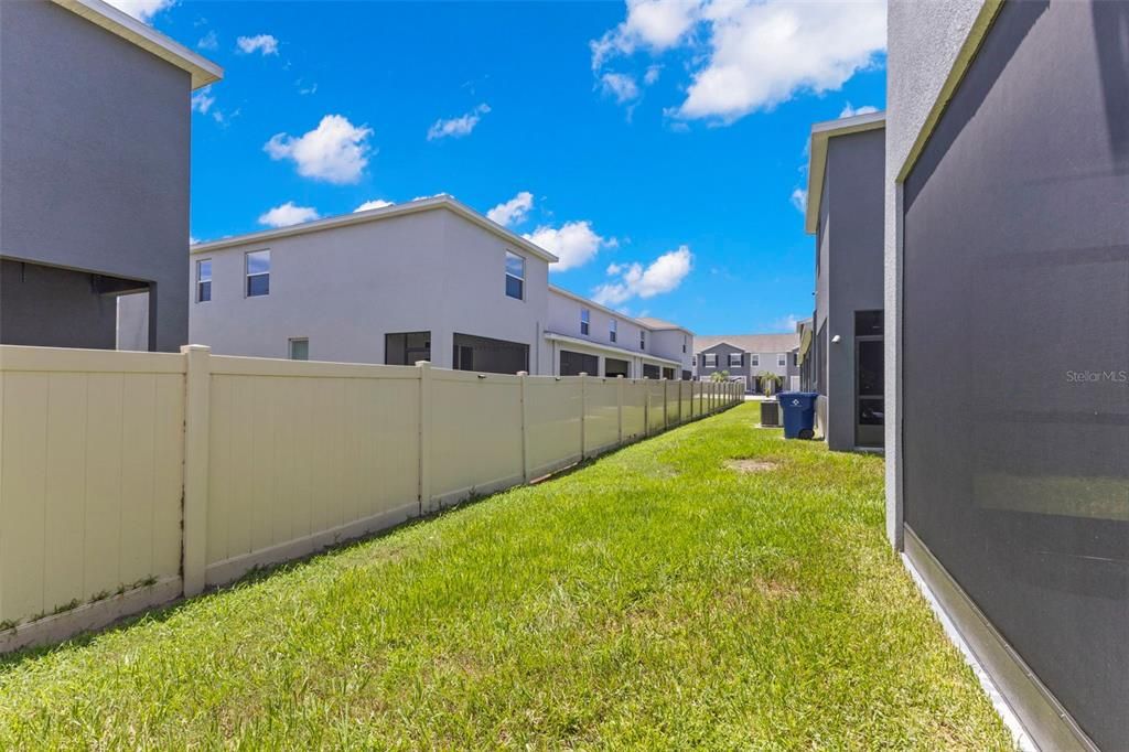 For Sale: $287,000 (3 beds, 2 baths, 1758 Square Feet)