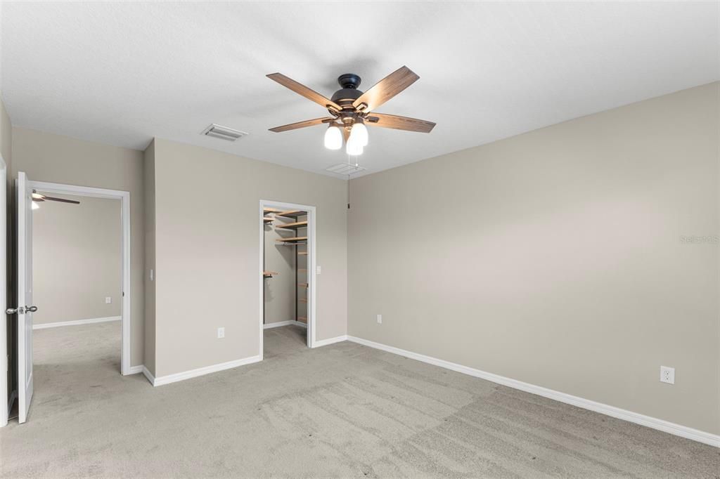 For Sale: $287,000 (3 beds, 2 baths, 1758 Square Feet)