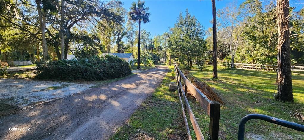 待售: $475,000 (5.00 acres)