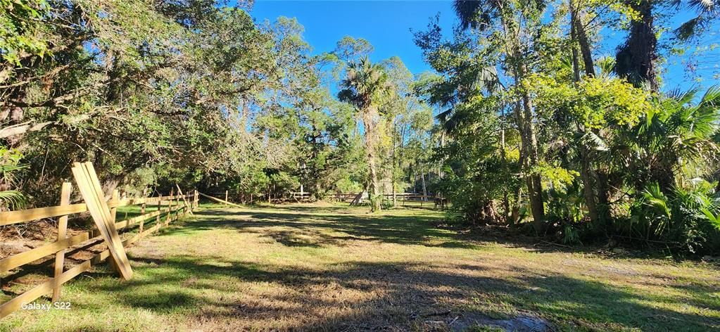 待售: $475,000 (5.00 acres)