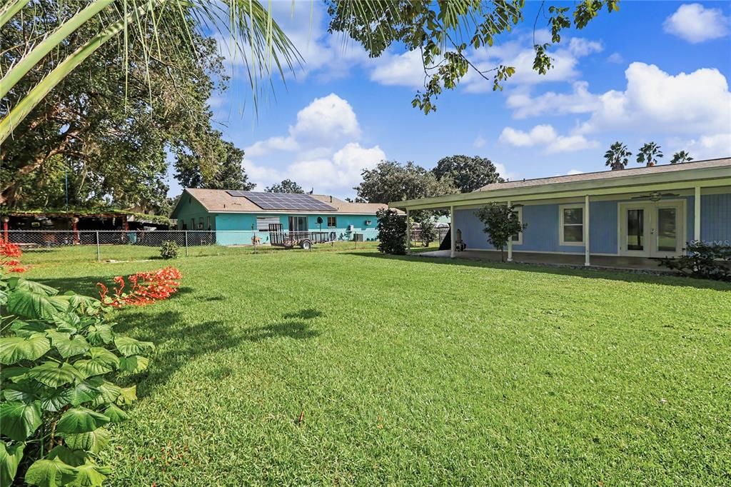 For Sale: $284,900 (3 beds, 2 baths, 1872 Square Feet)
