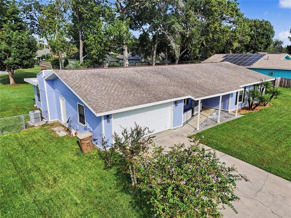 For Sale: $284,900 (3 beds, 2 baths, 1872 Square Feet)
