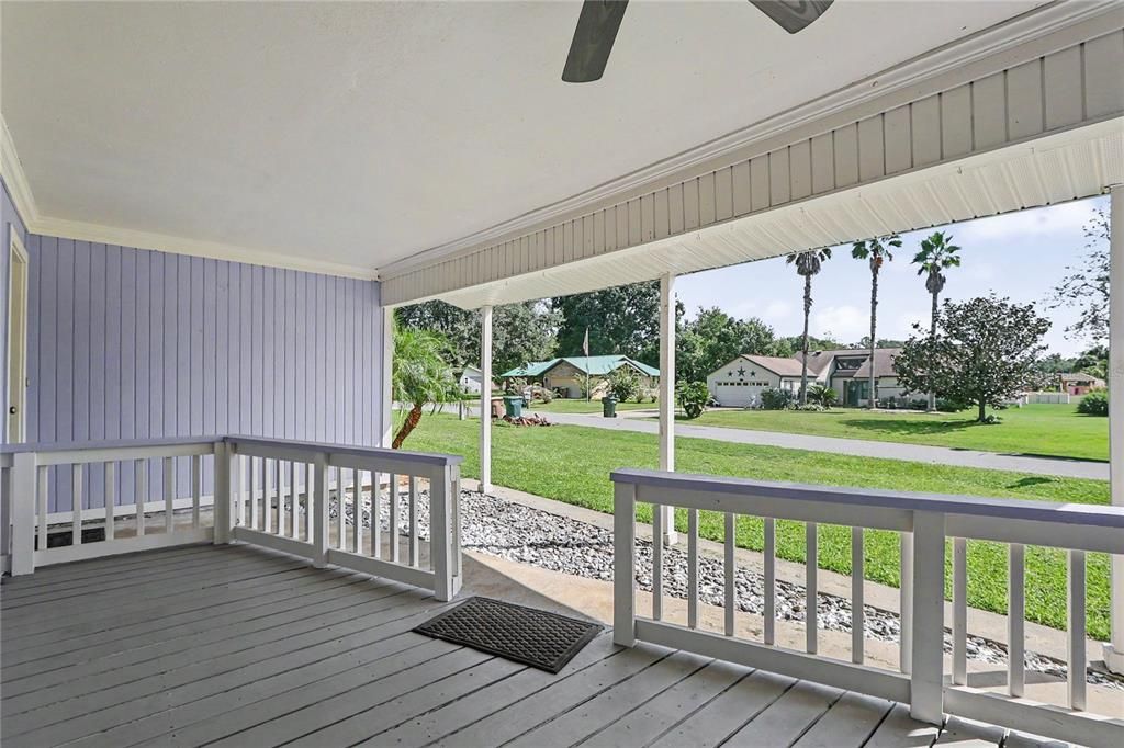 For Sale: $284,900 (3 beds, 2 baths, 1872 Square Feet)