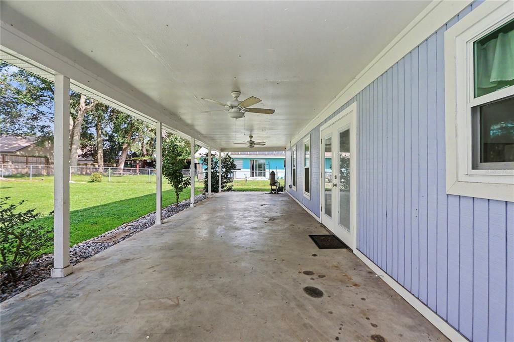 For Sale: $284,900 (3 beds, 2 baths, 1872 Square Feet)