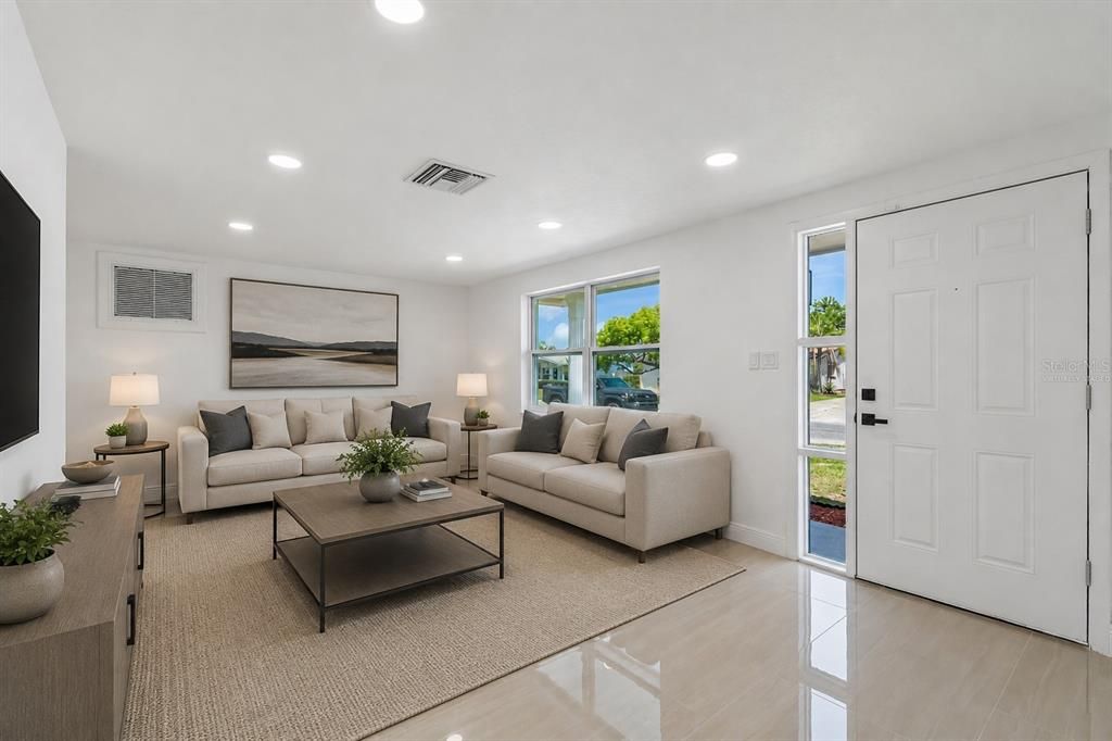 For Sale: $309,000 (3 beds, 2 baths, 1330 Square Feet)