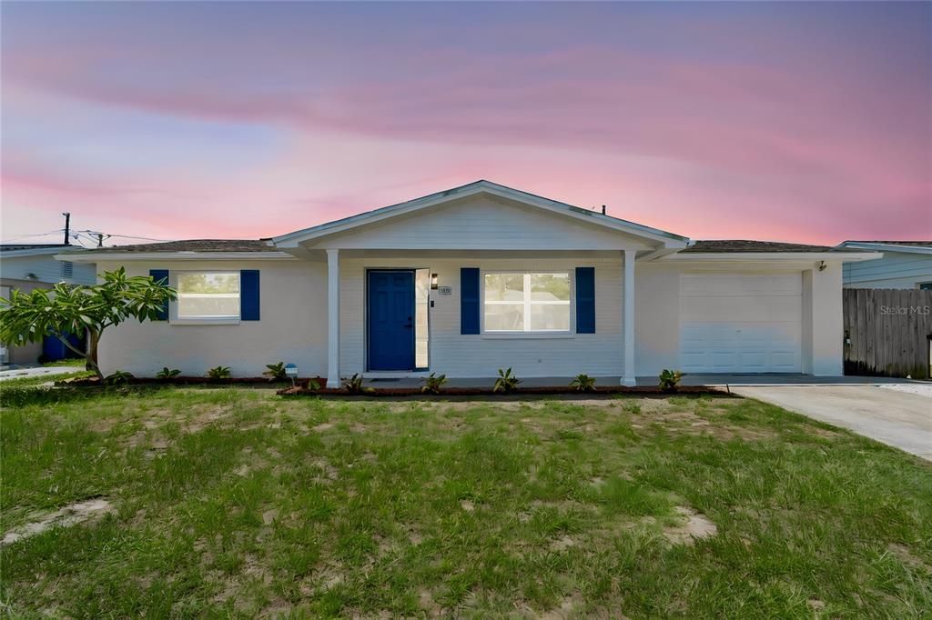 For Sale: $309,000 (3 beds, 2 baths, 1330 Square Feet)