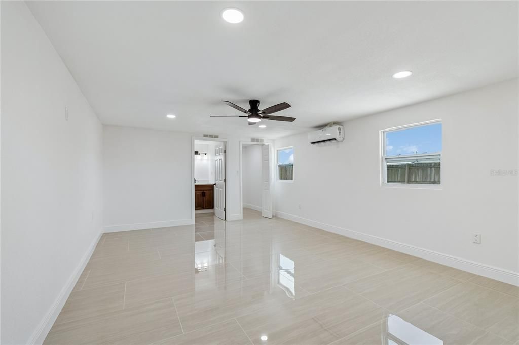 For Sale: $309,000 (3 beds, 2 baths, 1330 Square Feet)