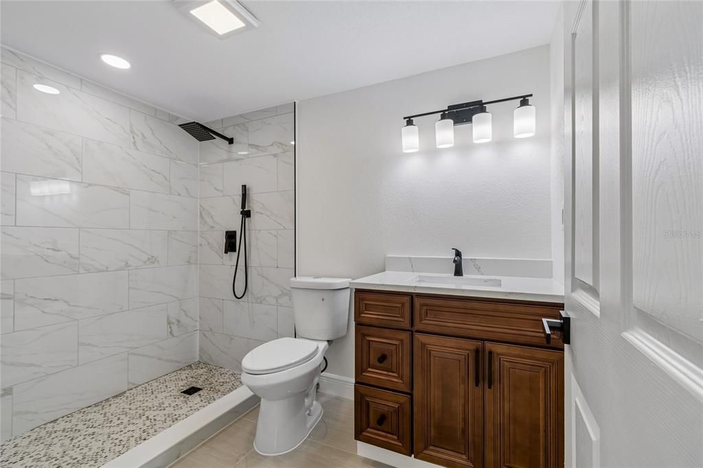 For Sale: $309,000 (3 beds, 2 baths, 1330 Square Feet)