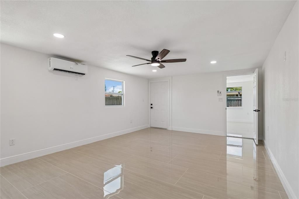 For Sale: $309,000 (3 beds, 2 baths, 1330 Square Feet)