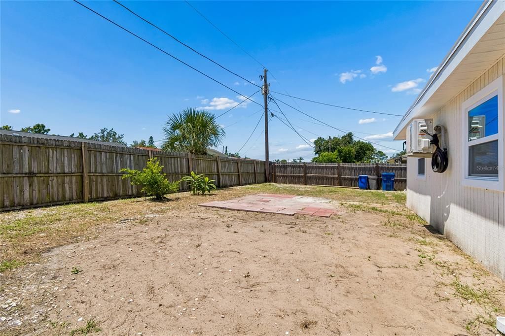For Sale: $309,000 (3 beds, 2 baths, 1330 Square Feet)