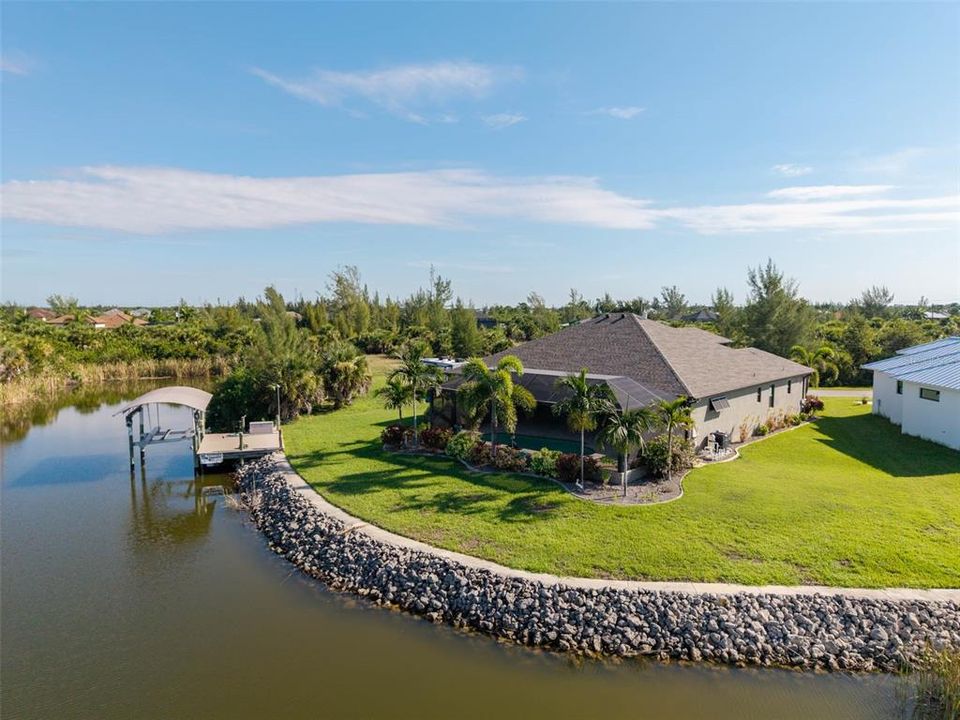For Sale: $1,045,000 (4 beds, 2 baths, 2582 Square Feet)