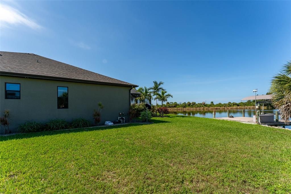 For Sale: $1,045,000 (4 beds, 2 baths, 2582 Square Feet)