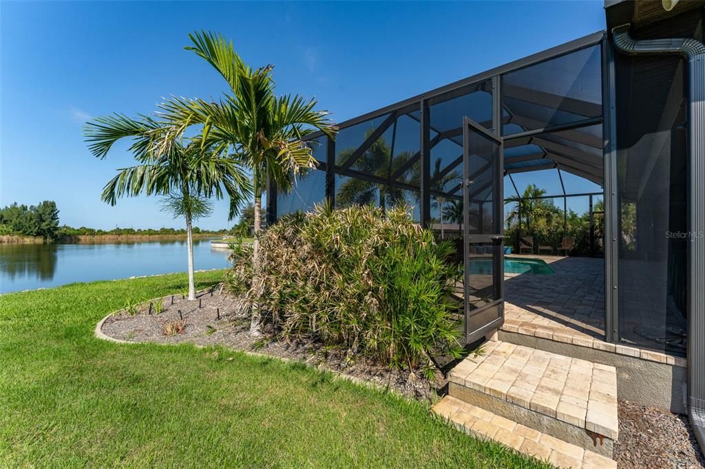 For Sale: $1,045,000 (4 beds, 2 baths, 2582 Square Feet)