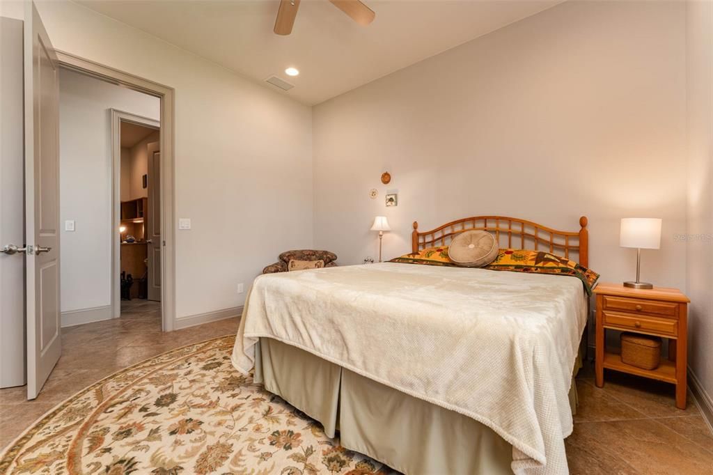 For Sale: $1,045,000 (4 beds, 2 baths, 2582 Square Feet)