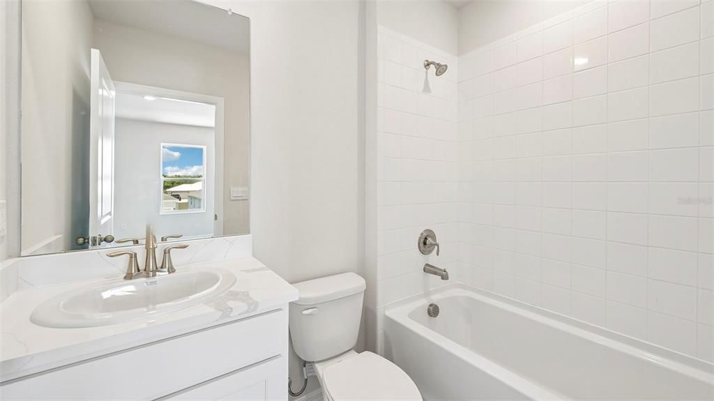For Sale: $572,990 (5 beds, 4 baths, 3975 Square Feet)