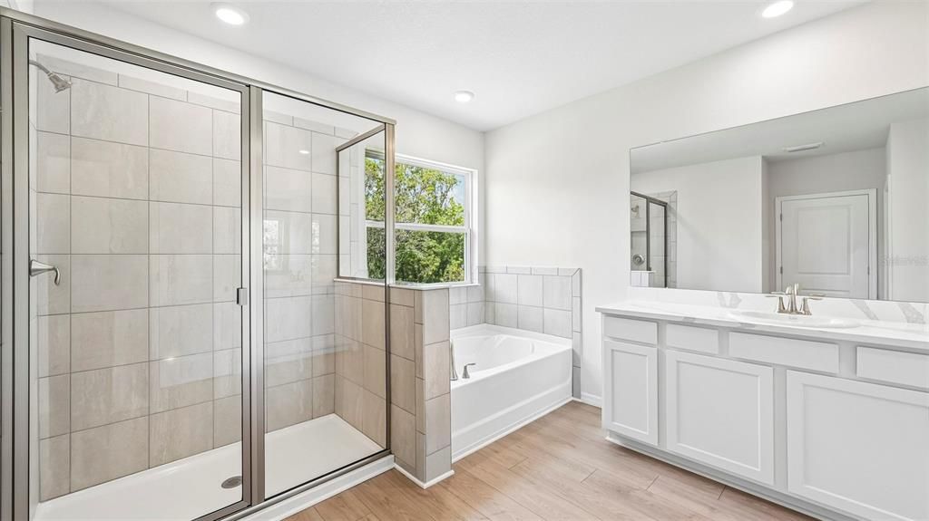 For Sale: $572,990 (5 beds, 4 baths, 3975 Square Feet)