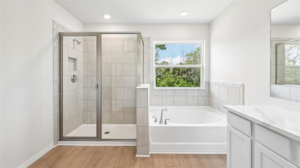 For Sale: $572,990 (5 beds, 4 baths, 3975 Square Feet)