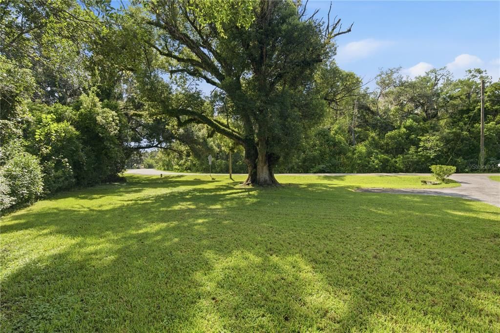 For Sale: $314,900 (4 beds, 2 baths, 1535 Square Feet)