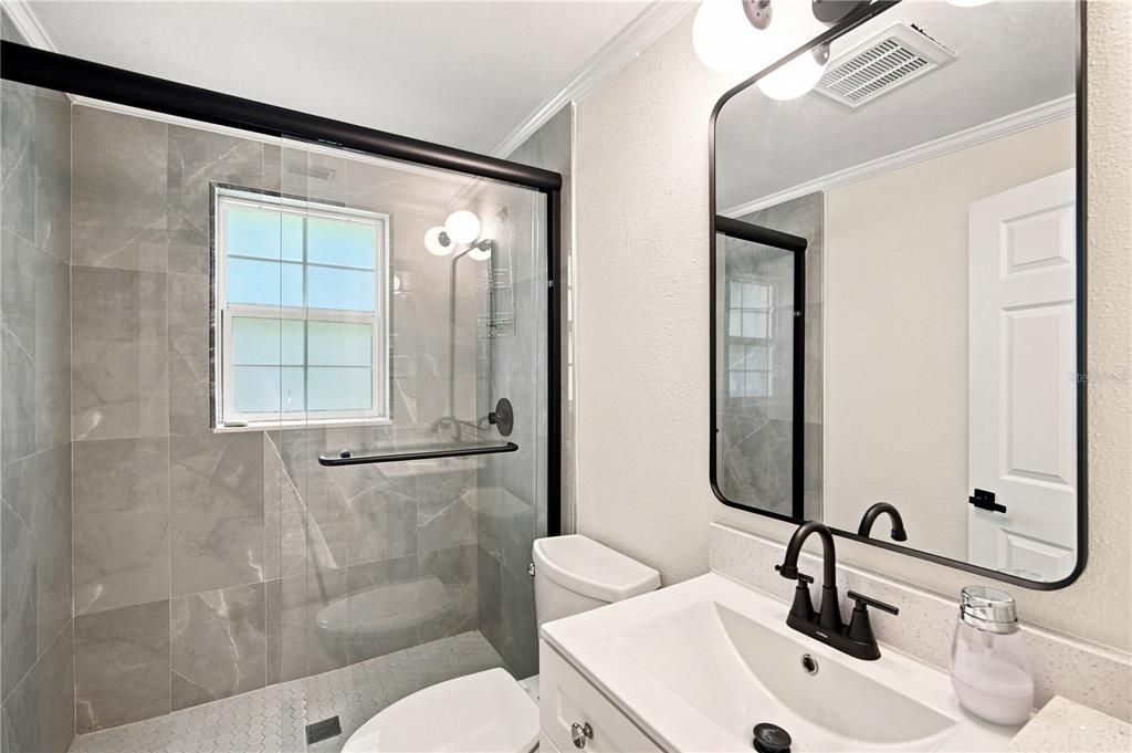 For Sale: $314,900 (4 beds, 2 baths, 1535 Square Feet)