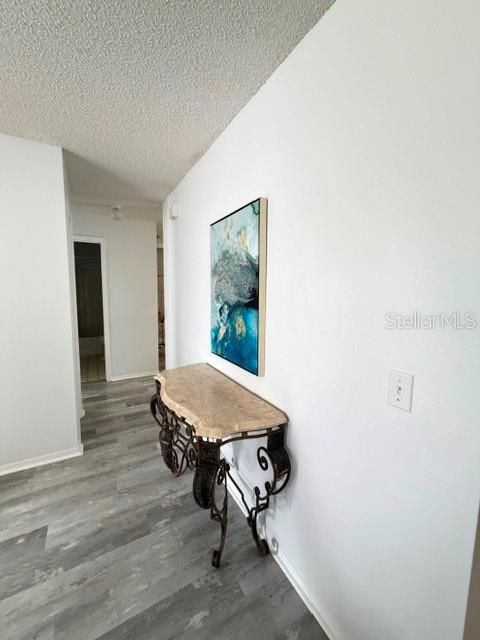 For Rent: $2,100 (2 beds, 2 baths, 1360 Square Feet)
