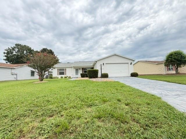 For Rent: $2,100 (2 beds, 2 baths, 1360 Square Feet)
