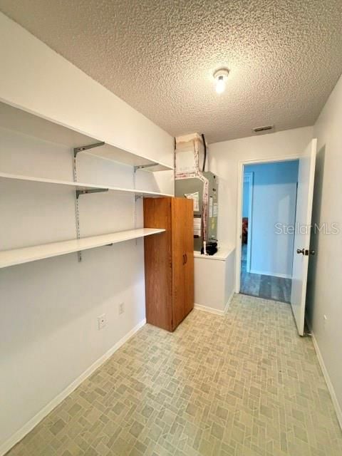 For Rent: $2,100 (2 beds, 2 baths, 1360 Square Feet)