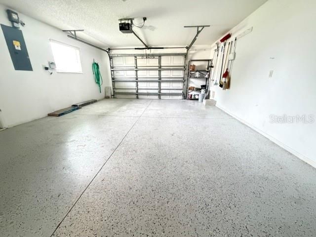 For Rent: $2,100 (2 beds, 2 baths, 1360 Square Feet)