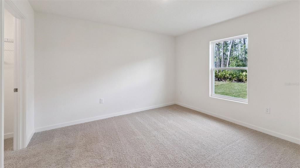 For Sale: $329,990 (4 beds, 2 baths, 1498 Square Feet)