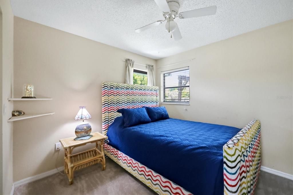 For Sale: $333,700 (3 beds, 2 baths, 1557 Square Feet)