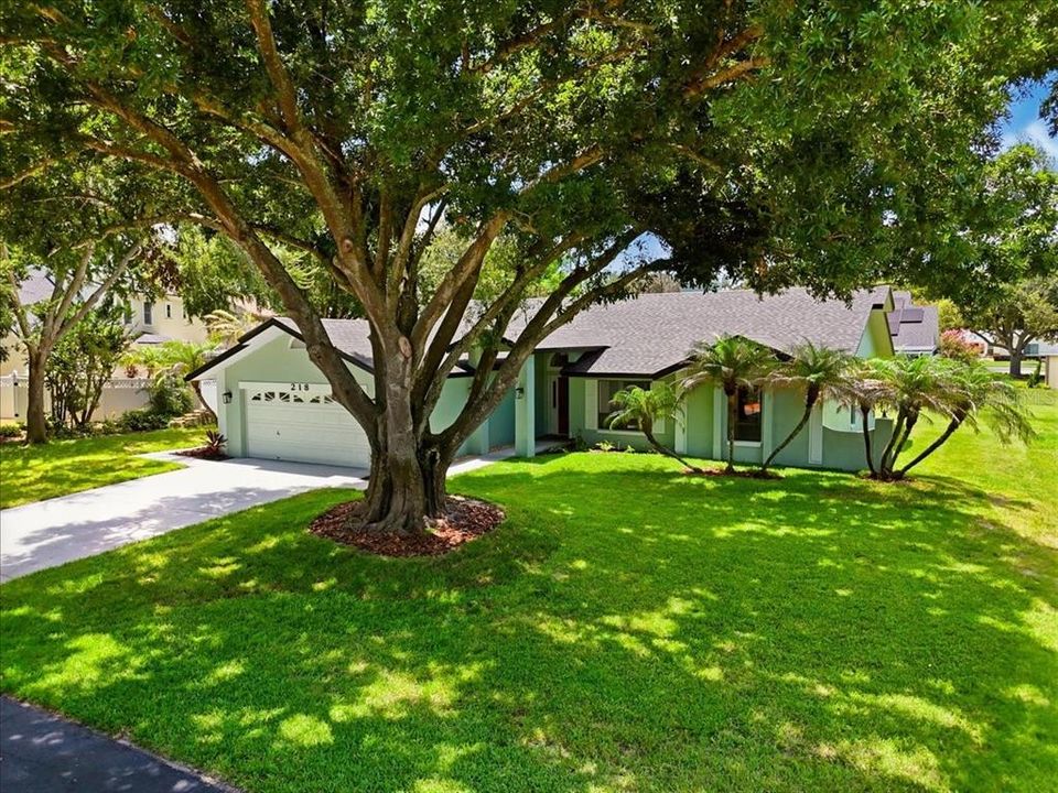 En Venta: $369,900 (3 camas, 2 baños, 2123 Pies cuadrados)