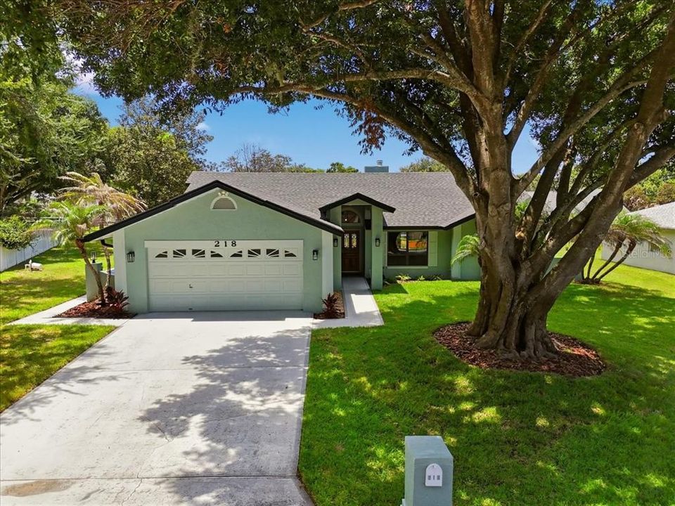 En Venta: $369,900 (3 camas, 2 baños, 2123 Pies cuadrados)