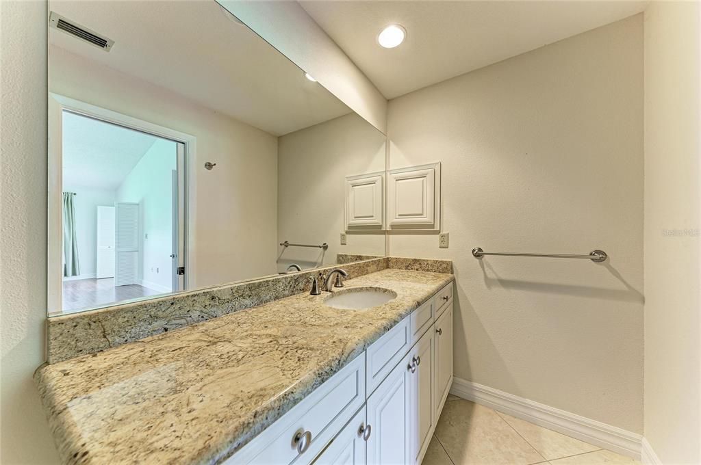For Sale: $310,000 (2 beds, 2 baths, 1380 Square Feet)