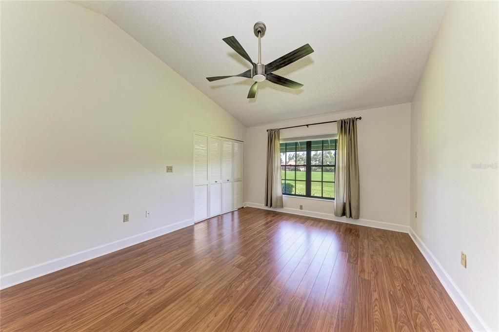 For Sale: $310,000 (2 beds, 2 baths, 1380 Square Feet)